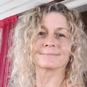 Profile photo of Tracy Armstrong