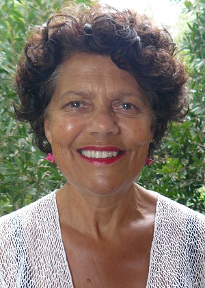Profile photo of Annette Field