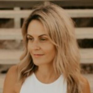 Profile photo of Suzanne Phillis